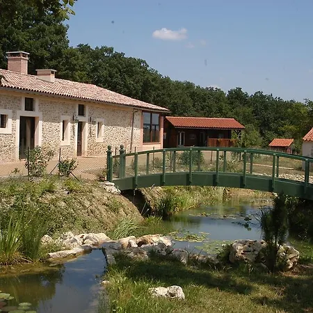 Prázdninový dům Chalet Domaine De Combe Ramond *