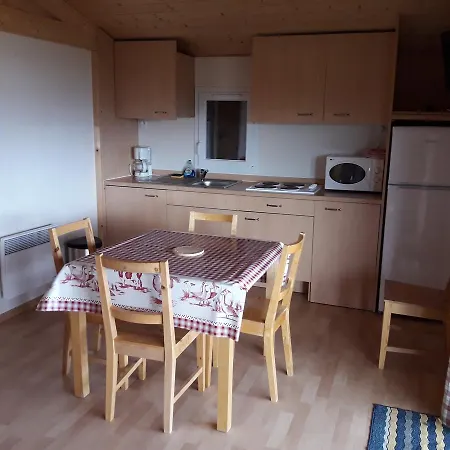 Holiday home Chalet Domaine De Combe Ramond Veilhes